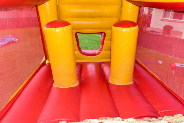 Clown Obstacle Course - Image 4